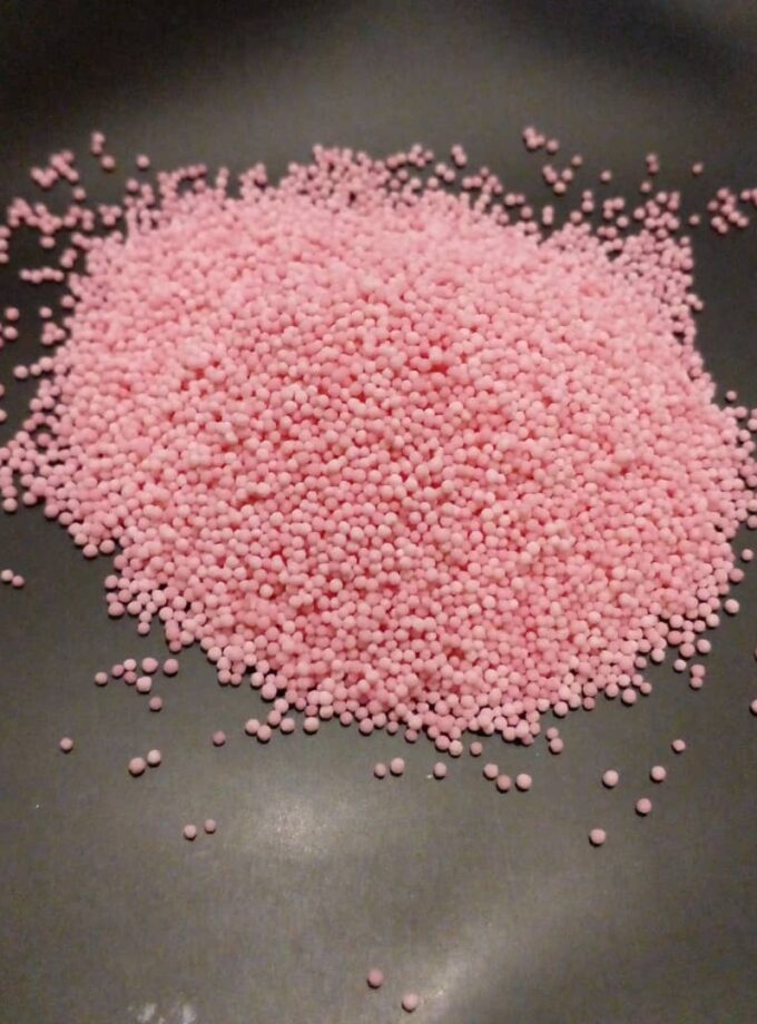 Pink jojoba beads