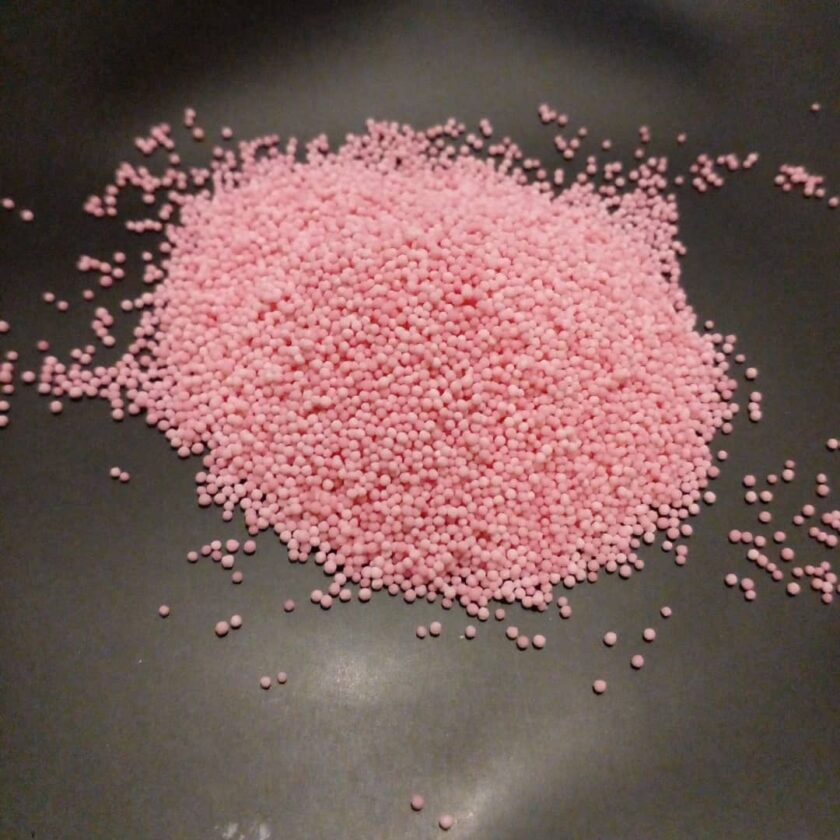Pink jojoba beads